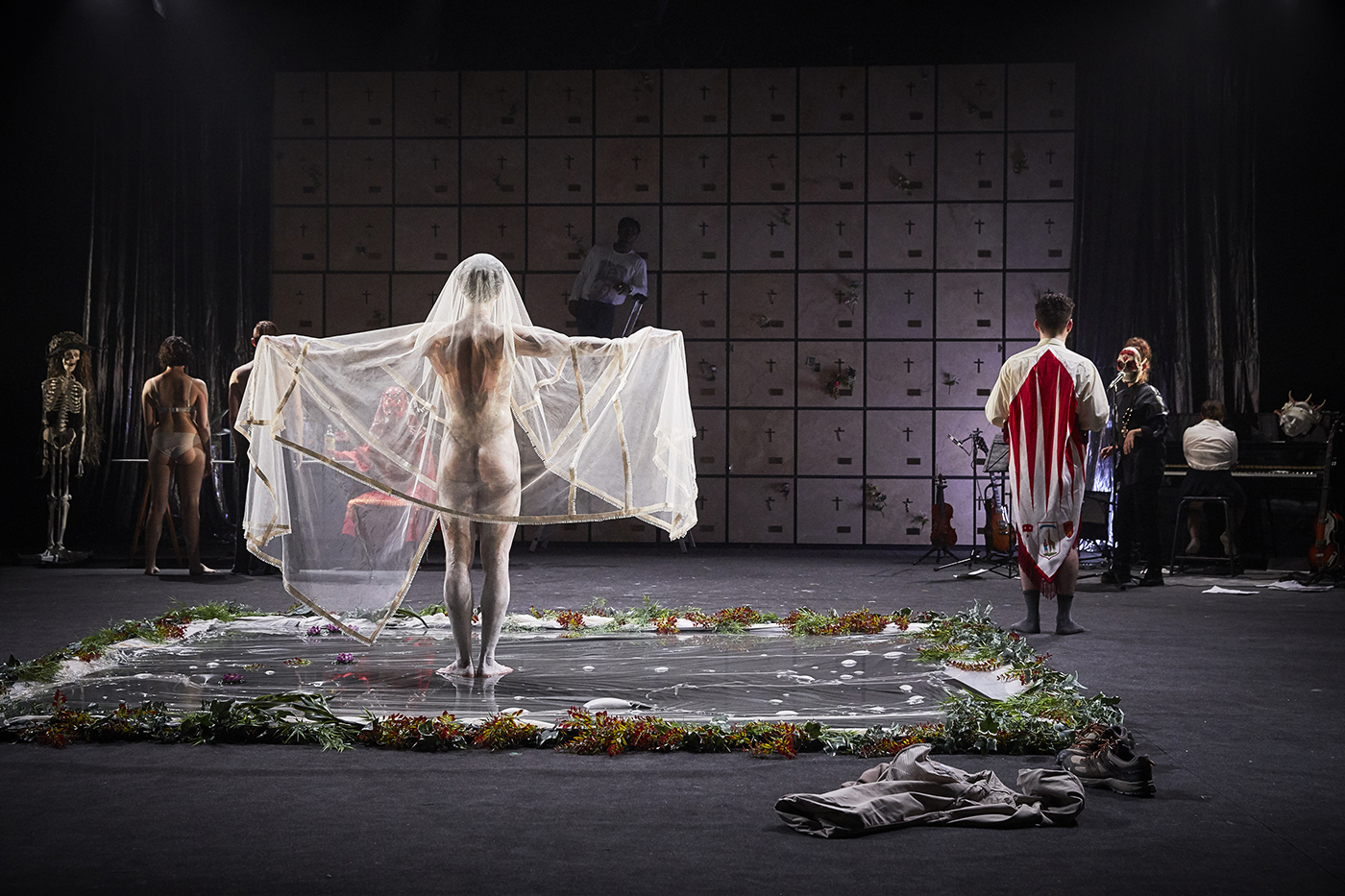 Scène du cimetière