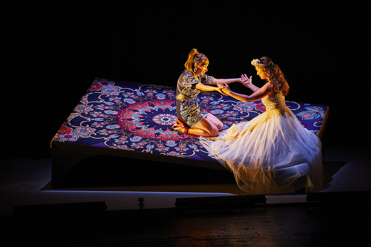 Julie Bouriche et Lucile Delzenne